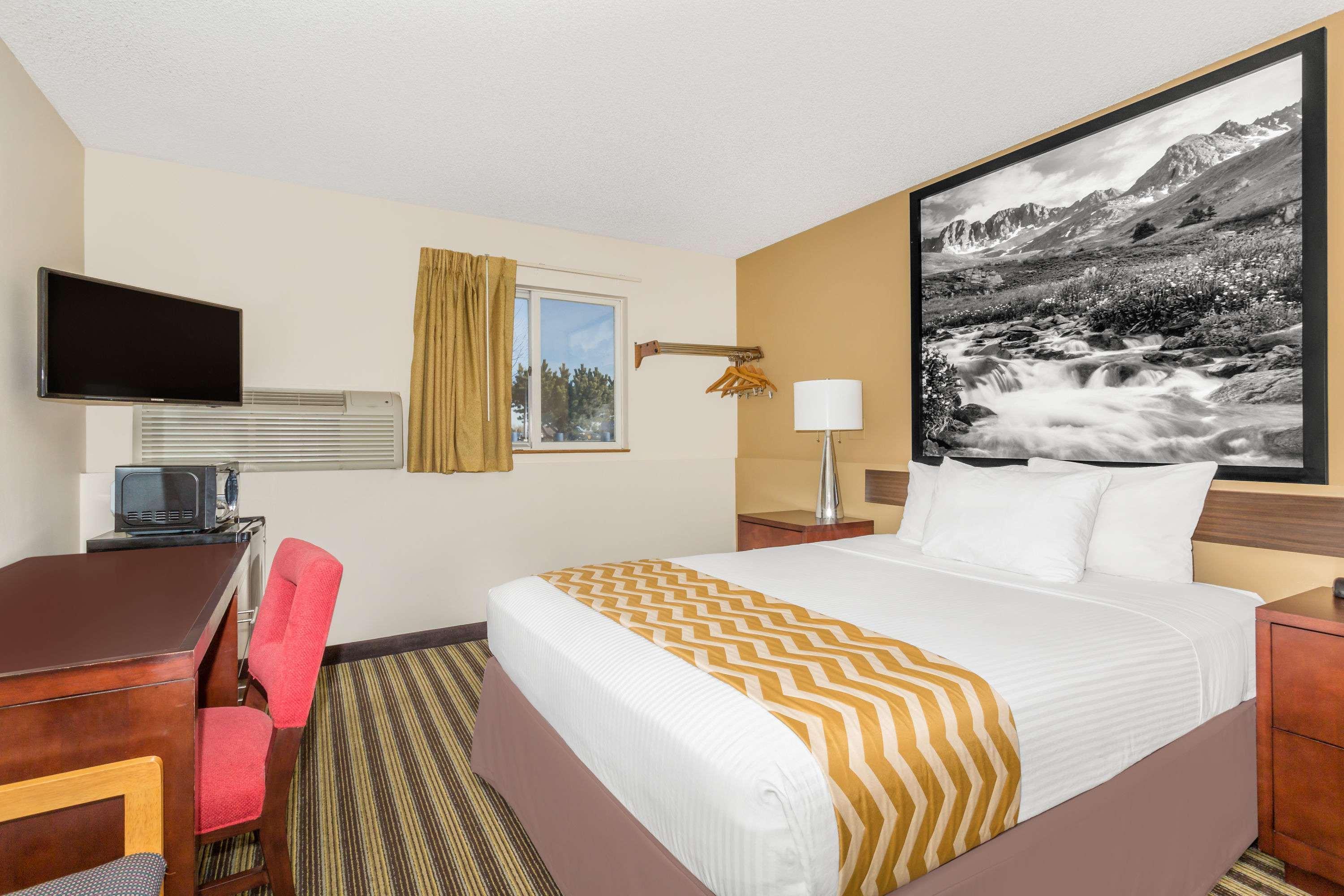 ทราเวลลอดจ์ บาย วินด์แฮม เลิฟแลนด์/ฟอร์ตคอลลินส์ แอเรีย Hotel ภายนอก รูปภาพ